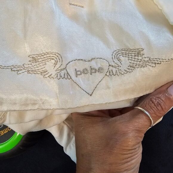 NWT Bebe Off White Cargo Wide Leg Cropped Highrise Pants Size 6 - Picture 9 of 10